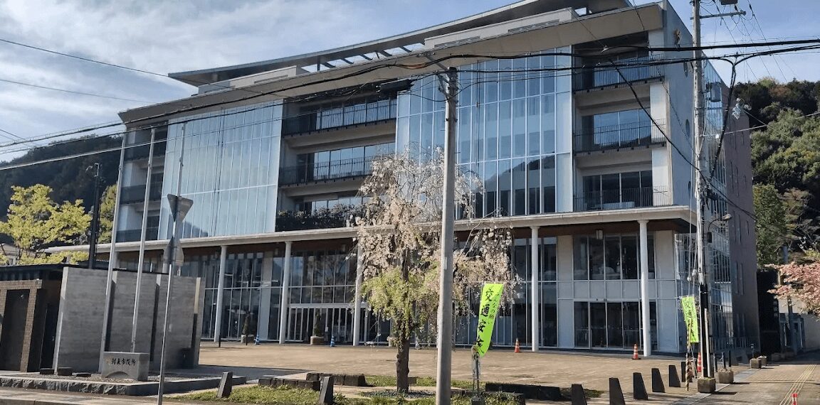 朝来市の解体補助金は最大80万円！条件と申請方法